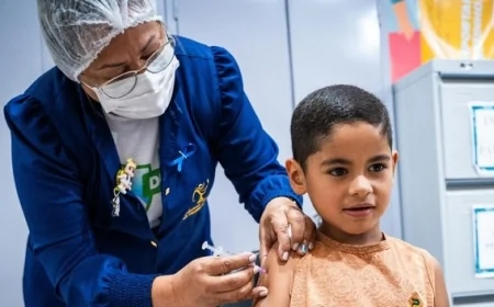 Vacinação nas escolas do Espírito Santo ultrapassa 1 milhão de doses e impulsiona cobertura entre crianças e adolescentes