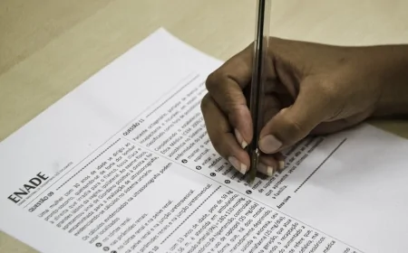 Enade 2025: concluintes devem preencher questionário do estudante