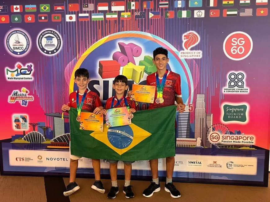 Trio capixaba conquista cinco medalhas em olimpíadas internacionais de matemática em Singapura