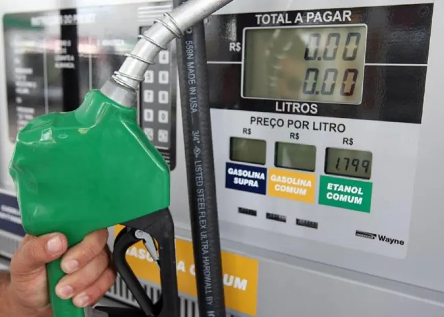 Petrobras reduz preço da gasolina em 4,9% e promete aliviar custos para o consumidor